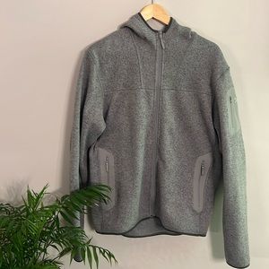 Arc’Teryx Zip-Up Performance Hooded Sweatshirt Gray Large